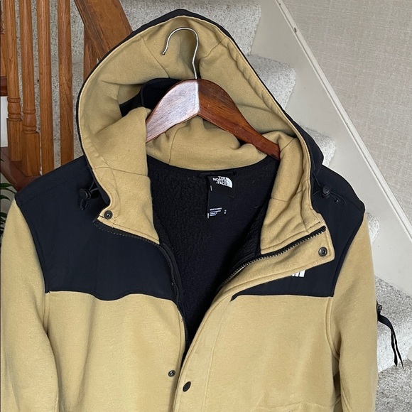 The North Face Men's High Rails Performance Jacket - Picture 7 of 15